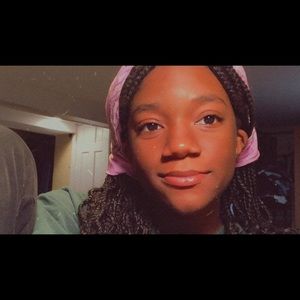 Meet your Posher, Jillian